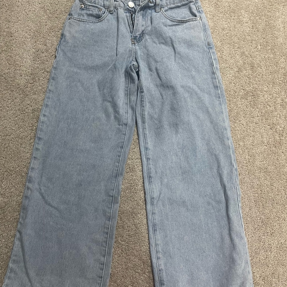 Edikted Light Blue Flare Jeans